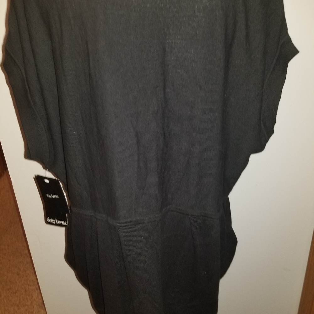 Daisy Fuentes- Button down cardigan with short sle - Picture 2 of 2